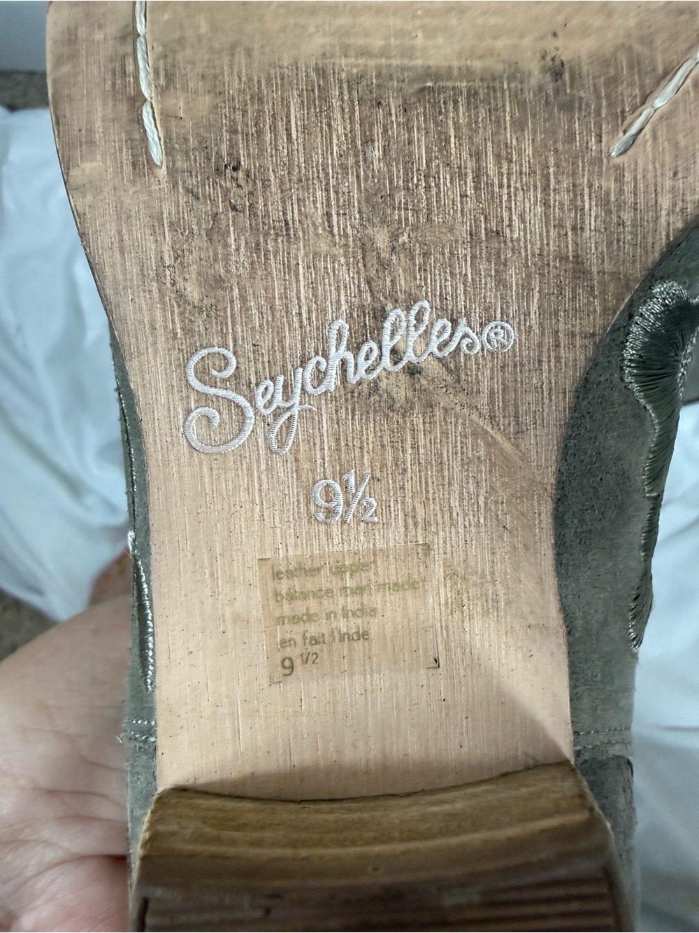 Seychelles Olive Suede Boots with Floral Embroidery size 9.5 - Picture 2 of 8